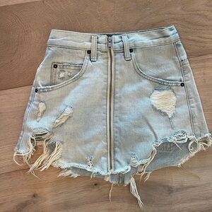 LF Carmar Denim Skirt Size 23